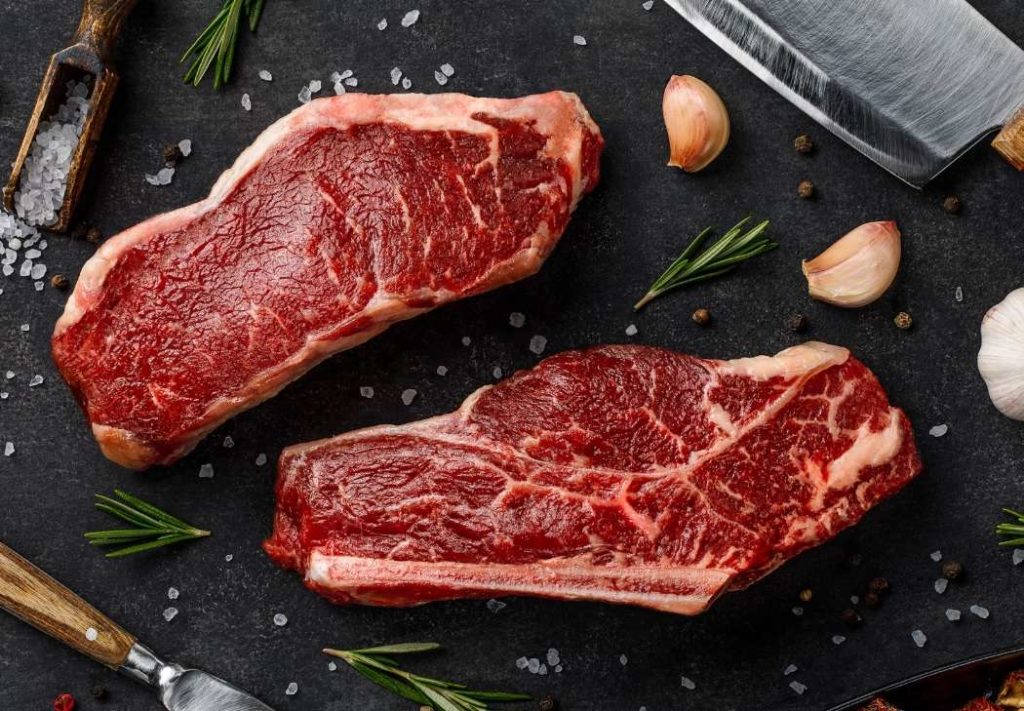 К чему снится сырое мясо без крови женщине?